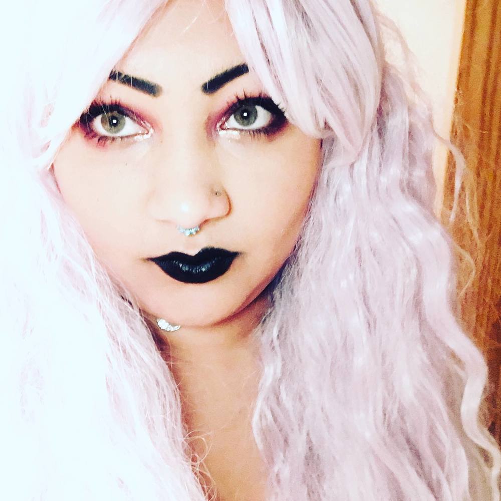 Meet your Posher, Ayanna